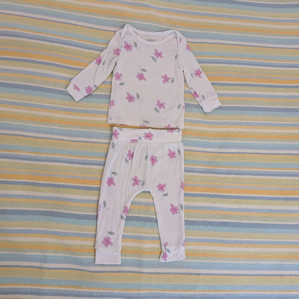 Girl's Carter's floral print set size 9 months